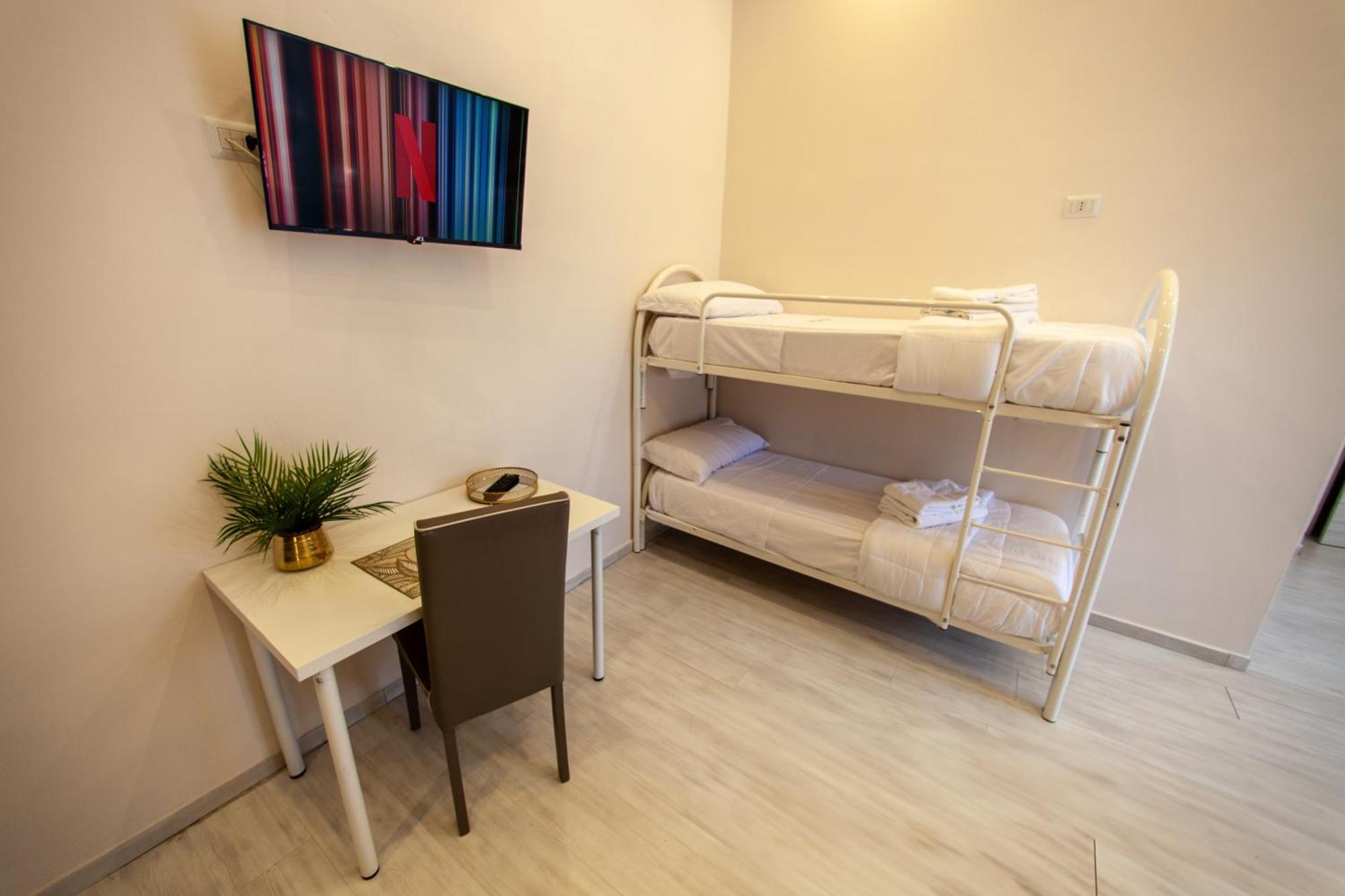 Airport Luxury Rooms Neapel Zimmer foto